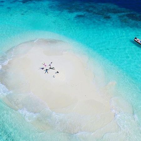 Alaka At Maafushi Hotell Eksteriør bilde